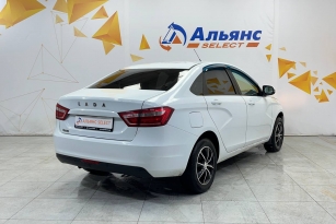 LADA VESTA