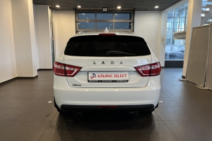 LADA VESTA