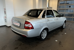 LADA PRIORA