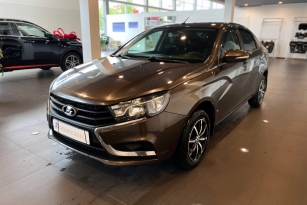 LADA VESTA