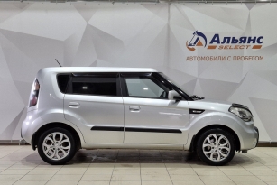 KIA SOUL