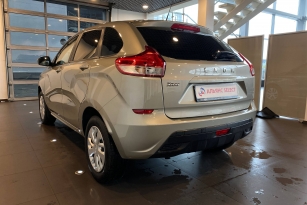 LADA XRAY