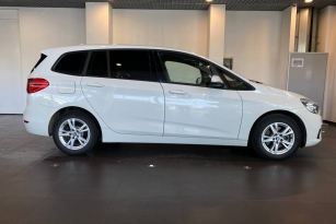 BMW 218I