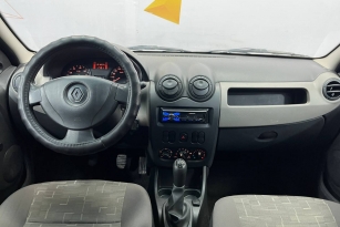 RENAULT LOGAN