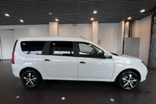 LADA LARGUS