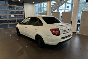 LADA GRANTA