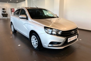 LADA VESTA