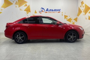 CHEVROLET CRUZE