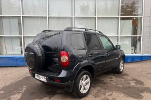 CHEVROLET NIVA