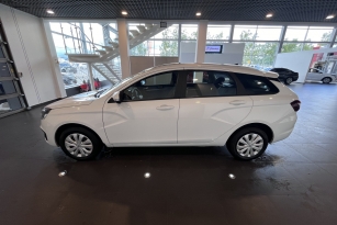 LADA VESTA