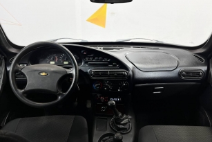 CHEVROLET NIVA
