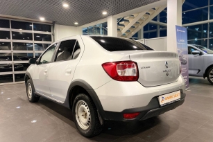 RENAULT LOGAN