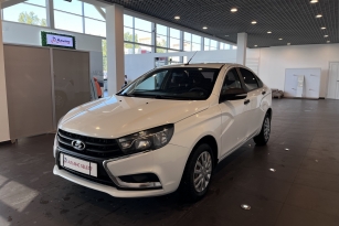 LADA VESTA