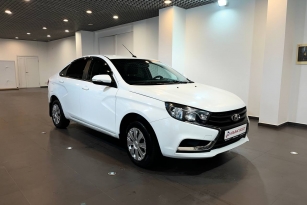 LADA VESTA