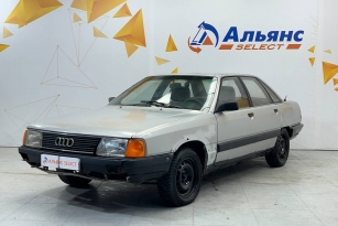 AUDI 100