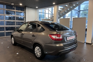 LADA GRANTA