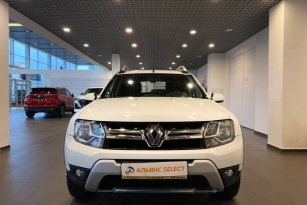 RENAULT DUSTER