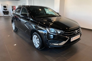 LADA VESTA