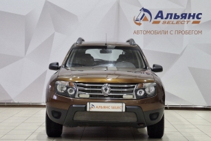 RENAULT DUSTER