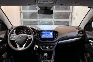 LADA VESTA