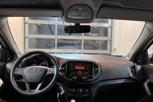 LADA XRAY