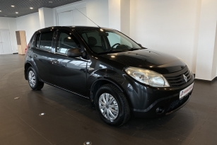 RENAULT SANDERO