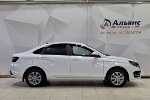 LADA VESTA