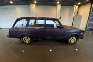 LADA 2104