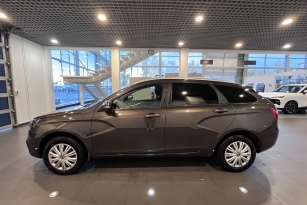LADA VESTA