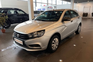 LADA VESTA