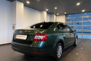 SKODA OKTAVIA