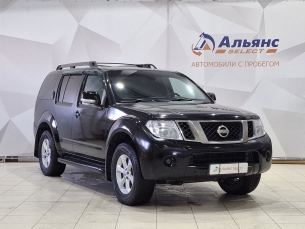 NISSAN PATHFINDER