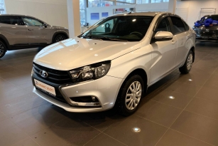 LADA VESTA