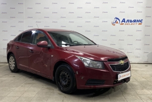 CHEVROLET CRUZE