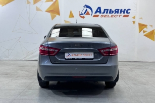 LADA VESTA