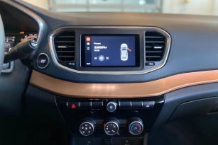LADA VESTA