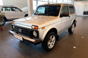 LADA 2121 (4X4)