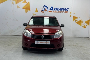 RENAULT SANDERO