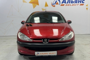 PEUGEOT 206