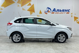 LADA XRAY