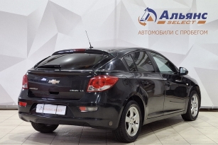 CHEVROLET CRUZE