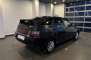 LADA 2112