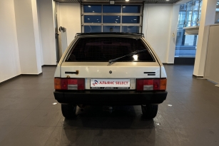 LADA 2109