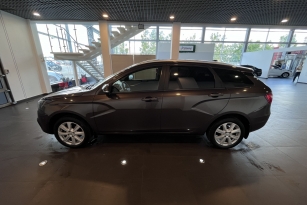 LADA VESTA