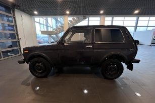 LADA 2121 (4X4)