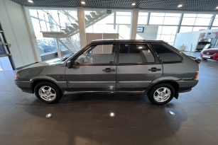 LADA 2114