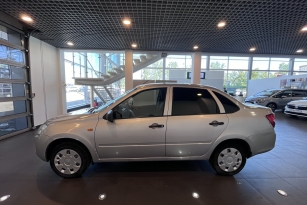 LADA GRANTA