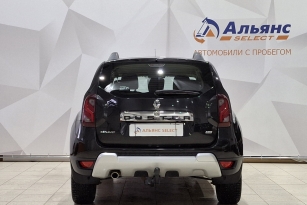 RENAULT DUSTER