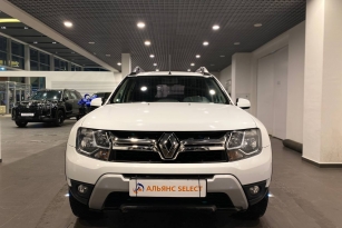 RENAULT DUSTER