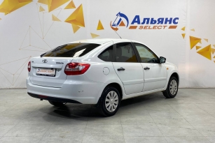 LADA GRANTA